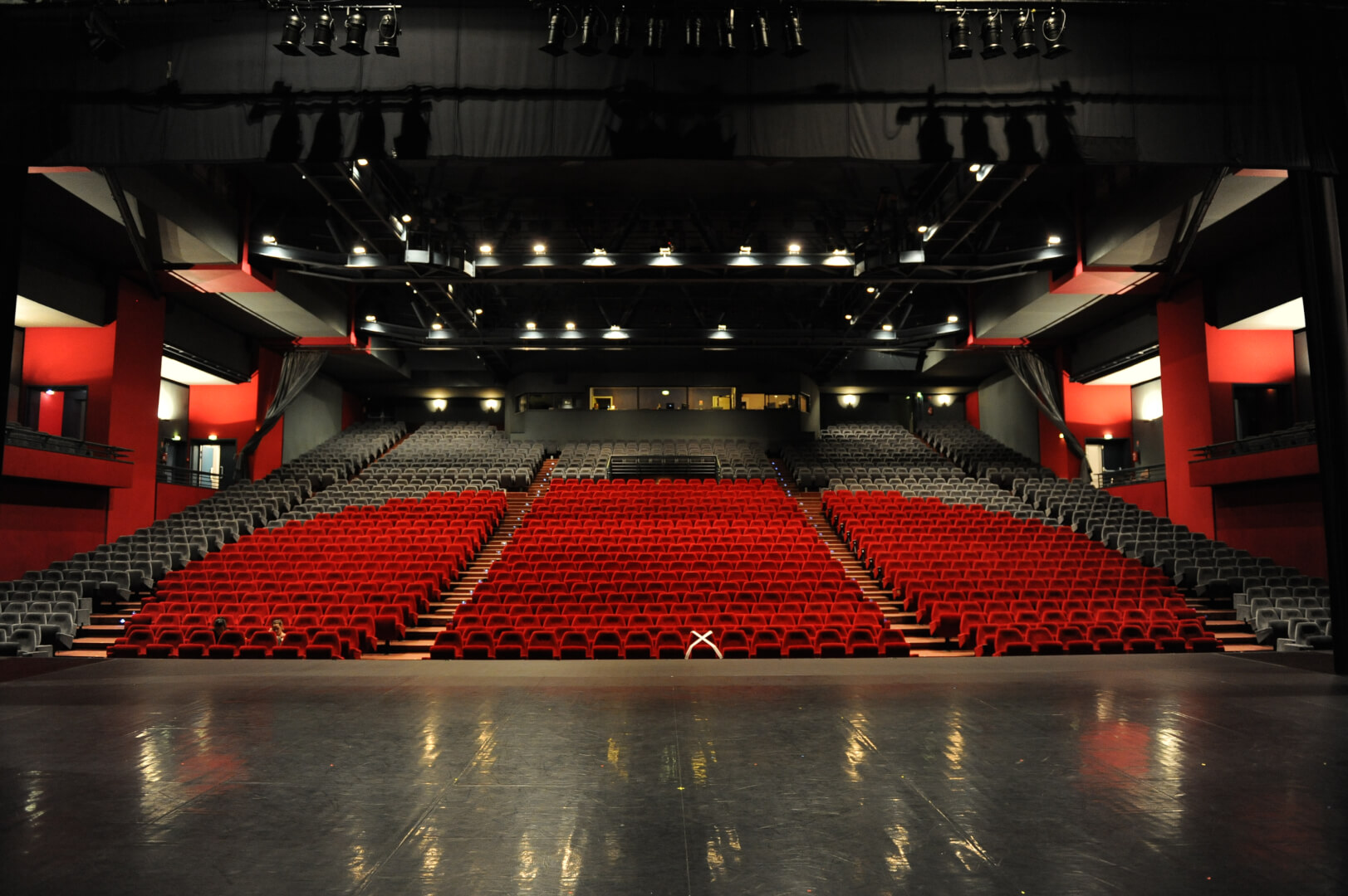 Salle Atalaya de la Gare du Midi de Biarritz